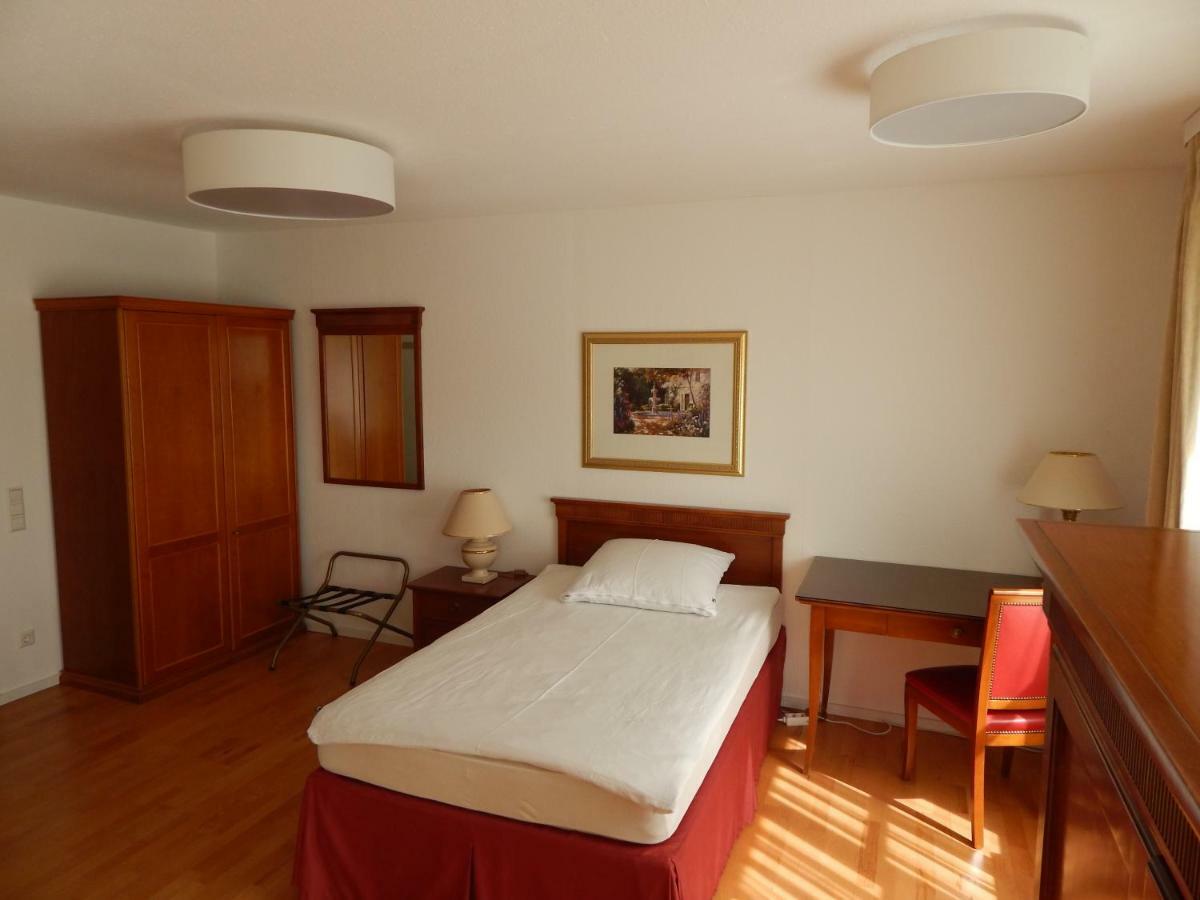 Free Apartment - Bei Der Markthalle Reutlingen Exterior photo
